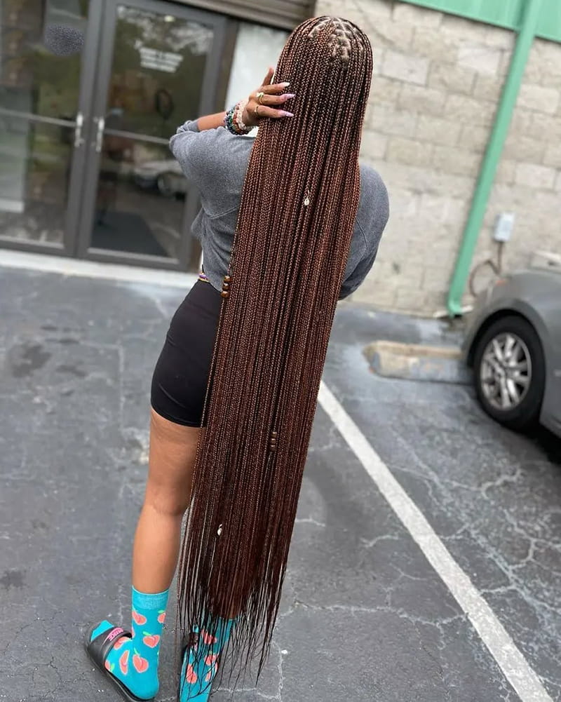 Long Knotless Box Braids for Black Women