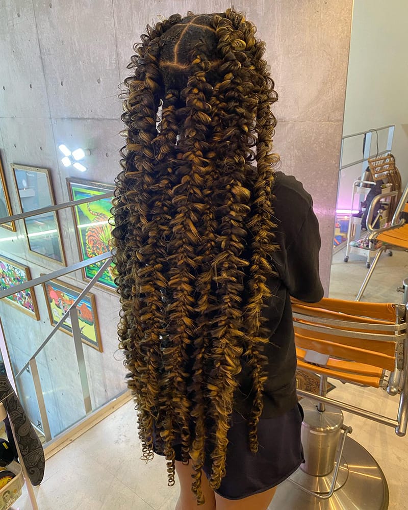 Super-Long Butterfly Braids