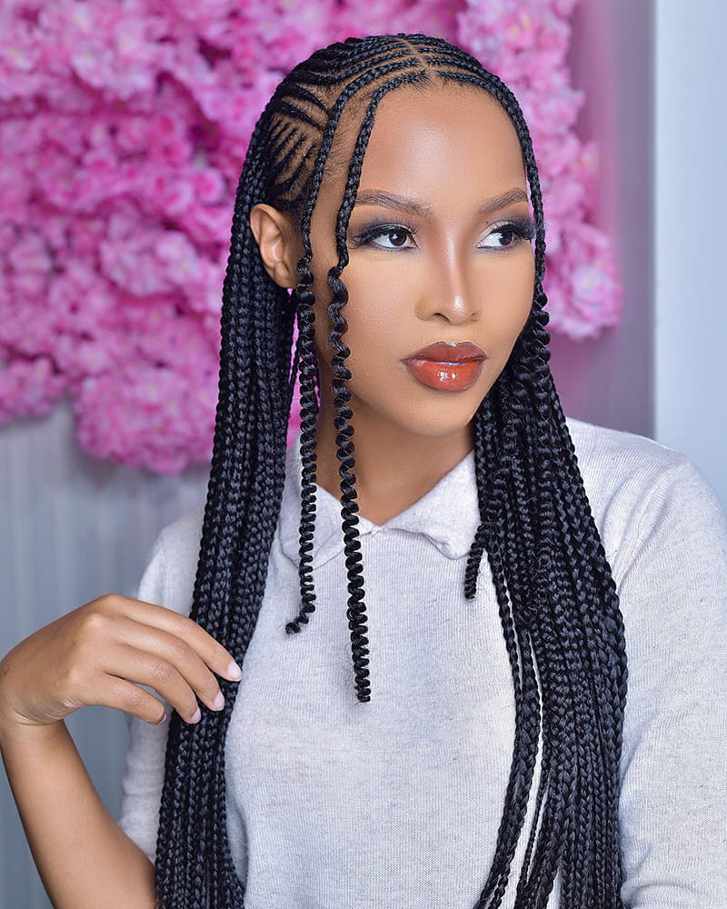 Long Fulani Braids Styles for Melanin Women