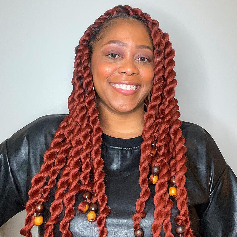 Long Twisted Braids with Different Colors