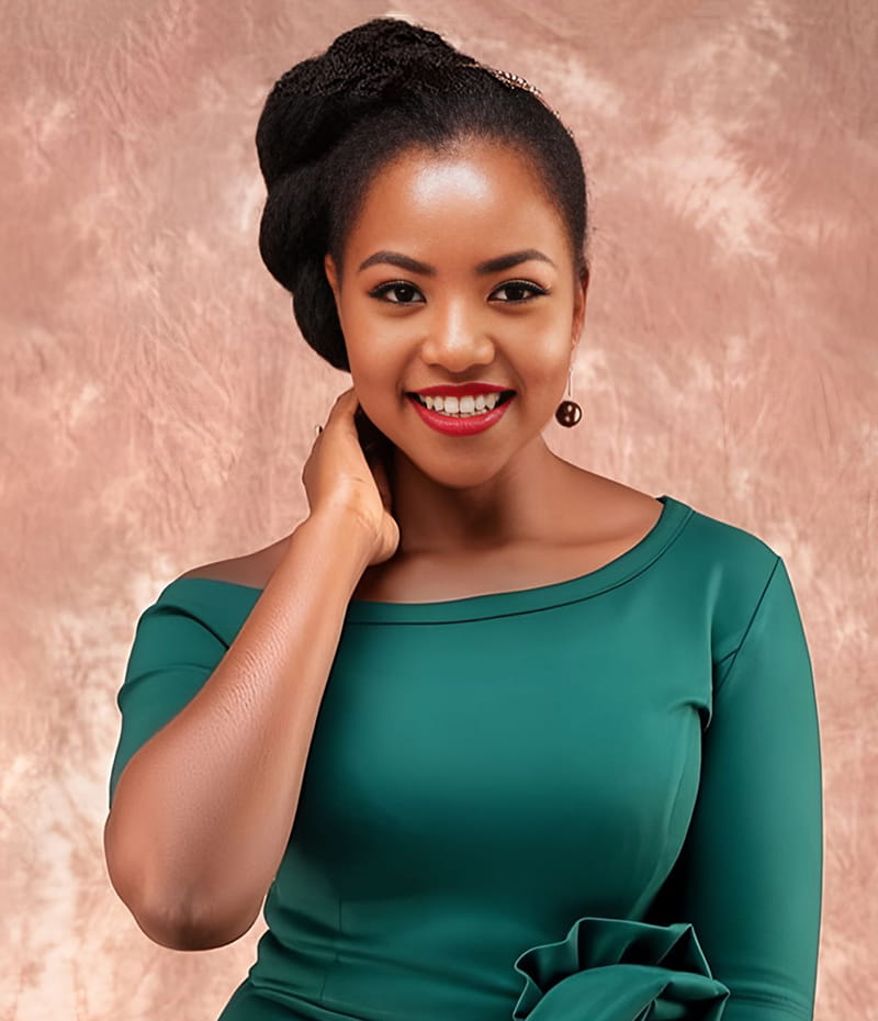 Professional NaTural Hairstyles for Black Women